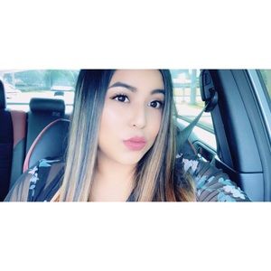 Meet your Posher, Mayra